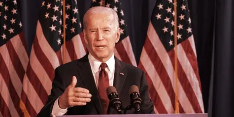 Presidente de EEUU Joe Biden Firma Orden Ejecutiva Sobre Criptomonedas