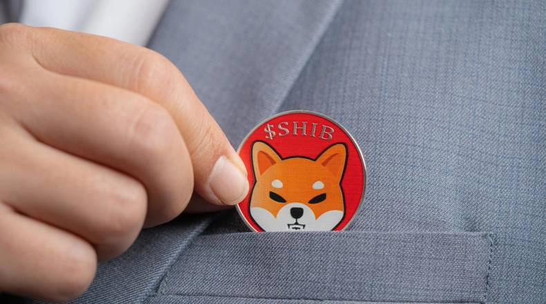 🔥 SHIBA Volatile Move Ahead: Triangle Analysis| FXMAG.COM