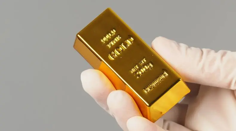 Should Someone Tell The Price Of Gold It's Time To Review Its Incoming "Oponents"? | FXMAG.COM