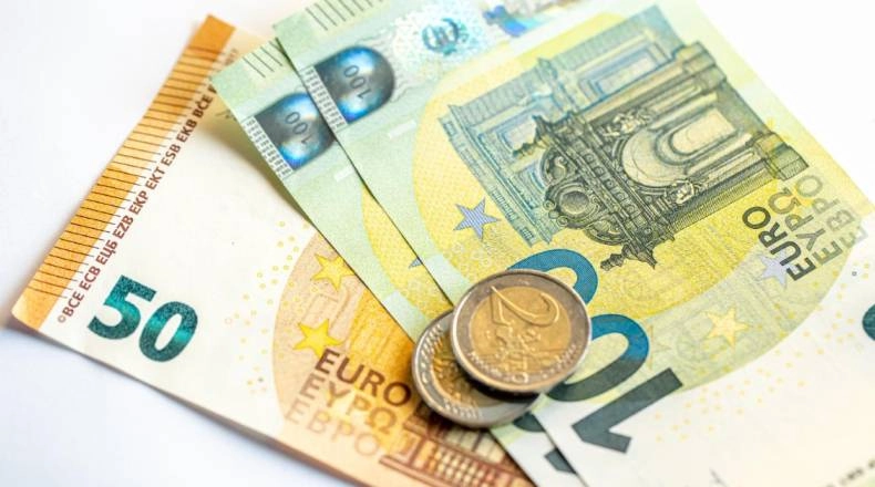 The European Currency (EUR) Should Continue To Depreciate| FXMAG.COM