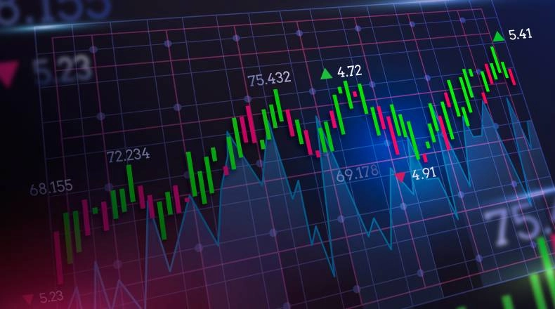 US Dollar Gains Momentum Amid Rate Hike Expectations