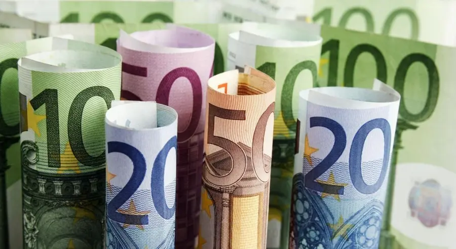 ¿Vale la pena comprar euros (EUR) hoy, 27 de noviembre de 2023? Precio del euro (previsiones) | FXMAG