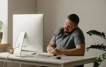 VeChain price nears crucial support as VET prepares for 35% breakout | FXMAG.COM