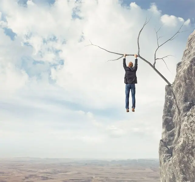 ¿Y ese bajón? El Ibex 35 le da plantón al inversor, ¿qué pasará ahora? | FXMAG