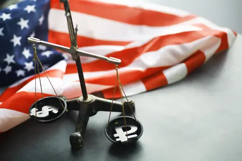 Trade Wars and a $3.3 Trillion Tax Bill: Risks Mount for US Markets