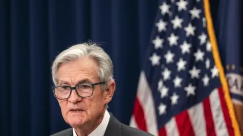 Dollar Weakens as Fed Cut Bets Hold; CEE Markets Eye Trump–Putin Talks