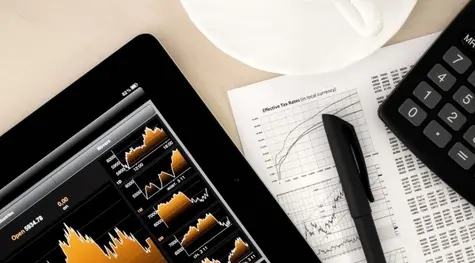 Acciones Acciona (135,750 euros, -2,00%). Cotizaciones de Acciona en julio de 2023. ¿Por qué cae el precio de las acciones de Acciona? | FXMAG