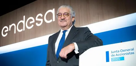 ¡Acciones Endesa en caída libre! ¡El índice Ibex 35 tiembla con su descenso del 0.15%! ¿Qué pasará con estas cotizaciones bajistas de 19.65 euros? ¡La batalla por la recuperación está en marcha! | FXMAG