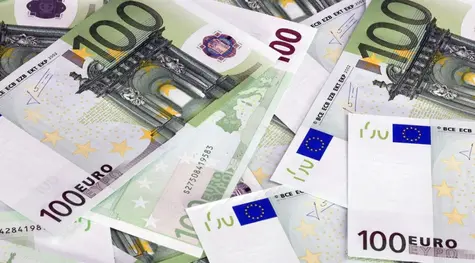 Alerta en los mercados energéticos: Calor extremo, huelgas en Australia y problemas en el Canal de Panamá impulsan precios del gas y generan incertidumbre global | FXMAG