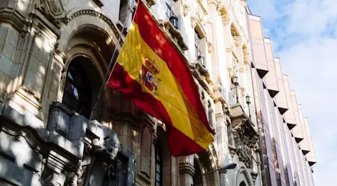 Así calculamos los datos: Tasa de desempleo de España, crecimiento económico de España, deuda pública de España y principales sectores económicos | FXMAG