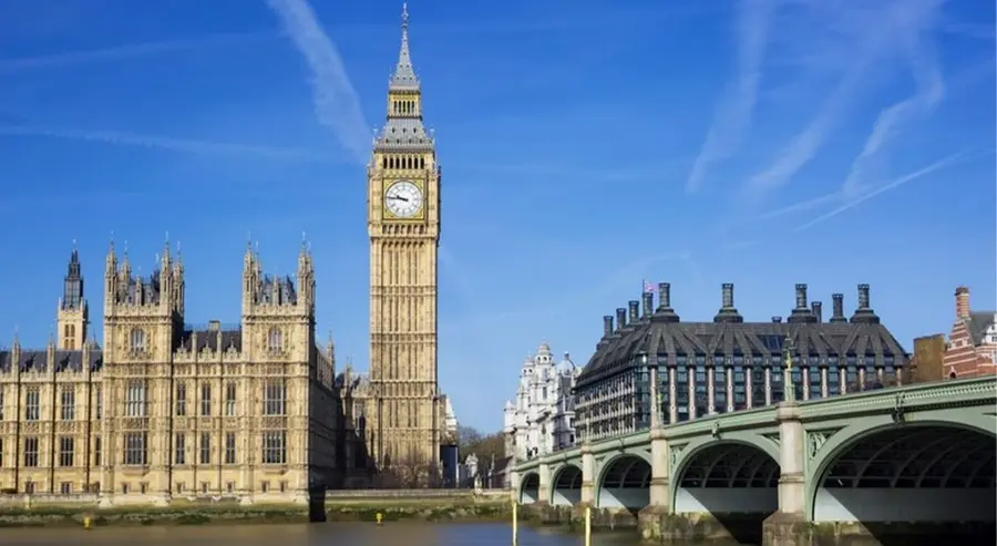 ¡ATENCIÓN! ¡Libra (GBP) en máximo de 15 meses! Los datos del mercado laboral británico indican que la inflación no caerá en el corto plazo | FXMAG