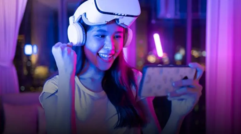 Being Paid Money For Playing A Game!? When it's hard to break yourself away from the screen – P2E analysis. Play To Earn Games; RoboHero (ROBO) | FXMAG.COM