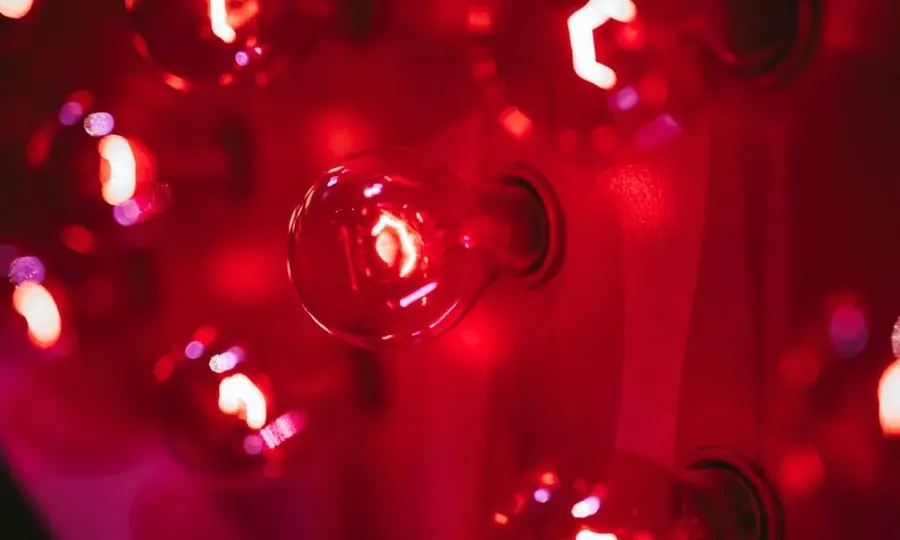 ¡Biden provoca reacción inversa en el Ibex 35 dejándolo más rojo que nunca! La Bolsa mexicana, con el índice S&P BMV IPC en una escalada del 0.72%, mientras que S&P Lima General no cesa | FXMAG