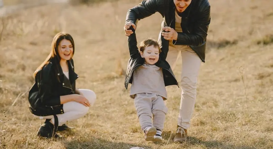 ¡Crisis demográfica en Europa! Buenas y malas políticas profamilia: ejemplos de todo el mundo | FXMAG