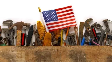 Decepción en los datos de servicios e industria estadounidense de julio, ¿fortaleza persistente del precio del dólar (USD)? | FXMAG