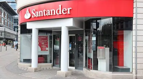 El banco Santander presenta muy buenos resultados ¿ Pero porqué están corrigiendo sus accio