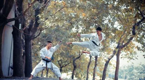 El bitcoin está luchando para superar la barrera de los 46.000 USD. ¿Cuántos euros y libras esterlinas pagaremos actualmente por esta criptodivisa? | FXMAG