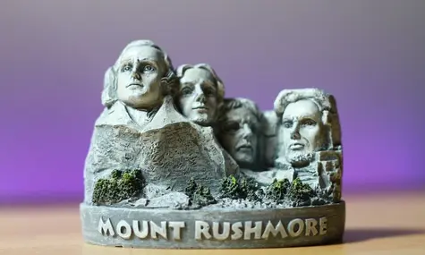 ¡El Día de los Presidentes marcando el cambio Euro Dólar (EURUSD)! Grandes pérdidas en el cambio Euro Libra (EURGBP). El PIB trimestral eleva el cambio Euro Yen (EURJPY) | FXMAG