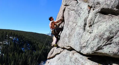 ¡El dólar está escalando frente al franco suizo (USDCHF)! La libra y el euro caen frente a la divisa estadounidense (GBPUSD, EURUSD), pero el par GBPEUR mantiene el terreno recuperado | FXMAG