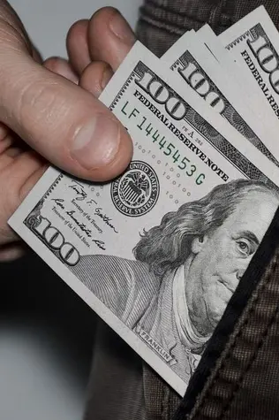 El dólar estadounidense perdiendo su hegemonía¿ Es posible que el mercado espere unos datos de inflación muy por encima de lo esperado?