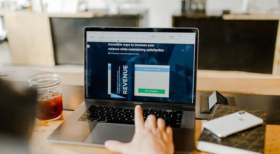 ¡El dólar se ve debilitado frente al peso mexicano (USDXN)! El euro mantiene el terreno recuperado frente al real brasileño (EURBRL). ¿Cuál es la cotización actual de los pares EURARS y USDCLP? | FXMAG