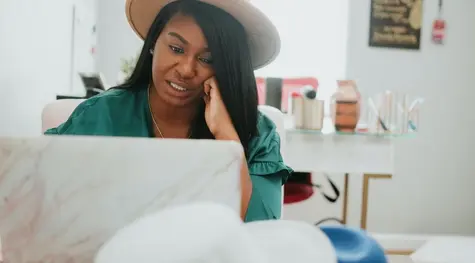 ¡El euro sigue muy debilitado frente al dólar! Al mismo tiempo, logra subir frente al franco suizo. Analizamos los pares EURUSD, EURCHF y EURGBP | FXMAG