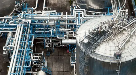 El precio de la plata (-0.06%) y el precio del gas natural (2.715 dólares) se desploman en el mercado de las materias primas, ¿cuántos dólares vale la plata hoy? | FXMAG