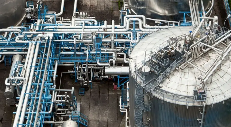 El precio de la plata (-0.06%) y el precio del gas natural (2.715 dólares) se desploman en el mercado de las materias primas, ¿cuántos dólares vale la plata hoy? | FXMAG