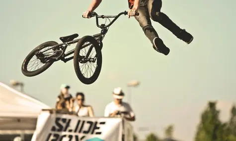 ¡El Yen Japonés (JPY) rulando del 124 al 121 frente al Euro (EUR)! El cambio Euro Libra (EURGBP) no supera los 0.9, y ¡el Euro Dólar (EUR/USD) a la deriva! | FXMAG