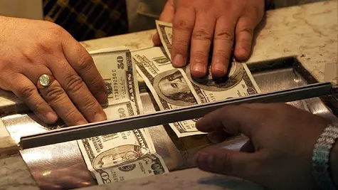 ¡Es la Libra la fuerte del mercado Forex de hoy! La inversa del cambio Libra Yen llama la atención del inversor. ¡El dólar totalmente tumbado! La libra sigue machacando al zloty; GBPPLN , GBPCAD , GBPJPY | FXMAG