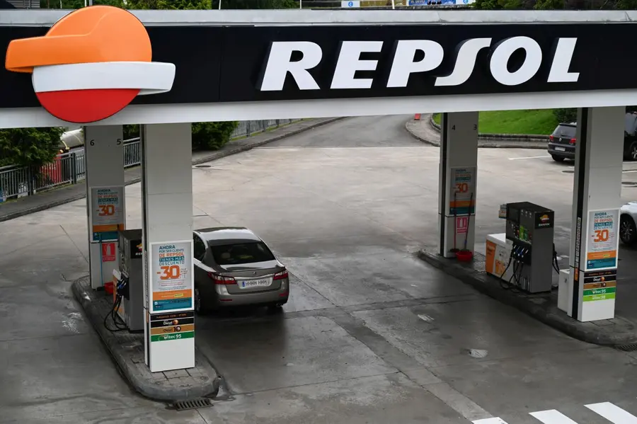 Ibex 35: Las acciones Fluidra se han derrumbado junto a las acciones Repsol, ¡Rovi se eleva!