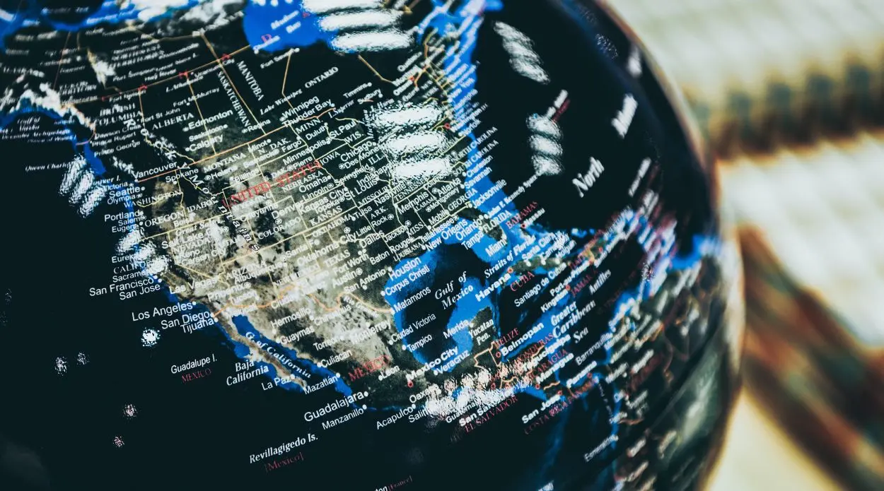 Not Every War Raises Gold Prices: Oil Soars, Brent Nears $110