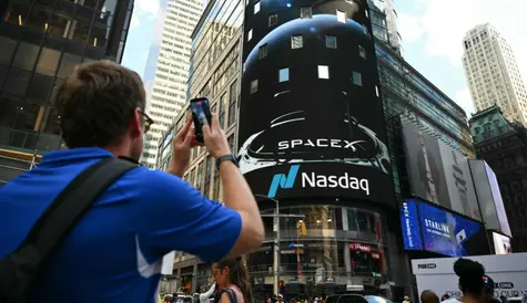 ¿Elon Musk daña a SpaceX? "Al comprar ahora acciones de SpaceX, en realidad compras la mente de Musk"