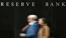 A Crash Lurks Over the Dollar Rate. "Investors Are Becoming Less Optimistic" - Says the Bank