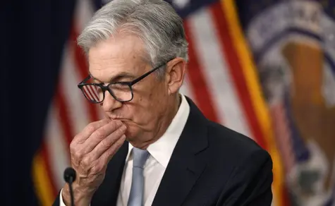 ¡La FED en pausa: ¿El calmante de una economía en crisis o el preludio de un desastre inminente? | FXMAG