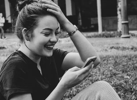 La libra está recuperándose frente al dólar y al euro. El cambio EURUSD mantiene los niveles alcanzados ayer. Analizamos también la cotización del dólar frente al franco suizo. | FXMAG