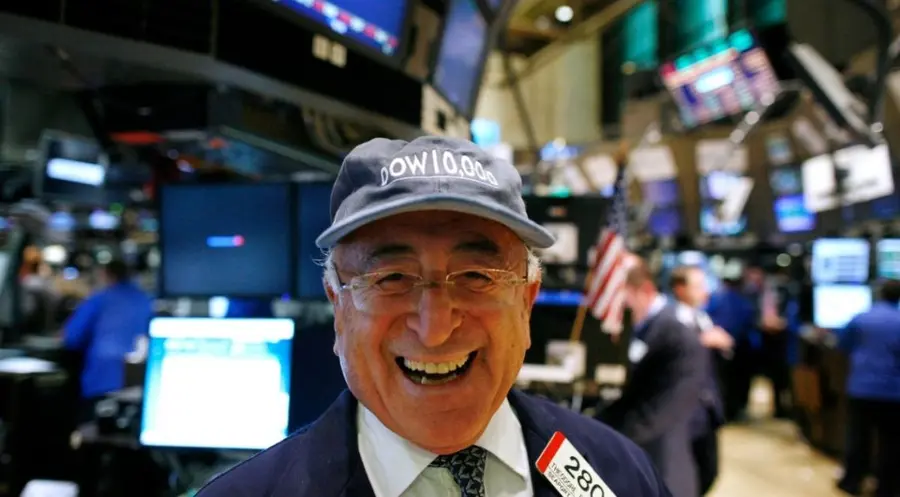 La subida del índice S&P 500 ha sumado a un quinto mes y el índice NASDAQ 100 ha registrado sus mejores ganancias interanuales desde 1975, ¿qué nos espera por parte de la Fed y BCE? | FXMAG