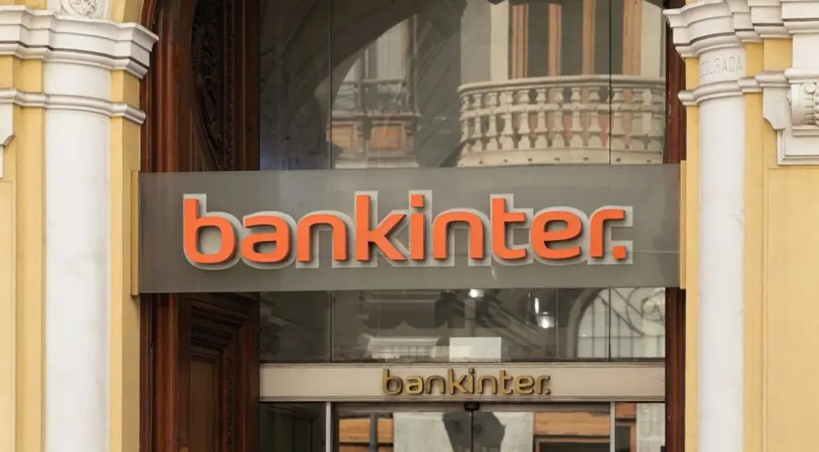 Las acciones Bankinter sacudidas con una brusca caída (6.01 euros), ¡la cotización ArcelorMittal ha sorprendido (22.76 euros)! | FXMAG