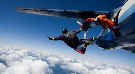 Las acciones de Amadeus (-1,29%), Telefónica (-0,72%) e Inditex (-0,90%) están cayendo. El índice Ibex 35 registra movimientos negativos hoy | FXMAG