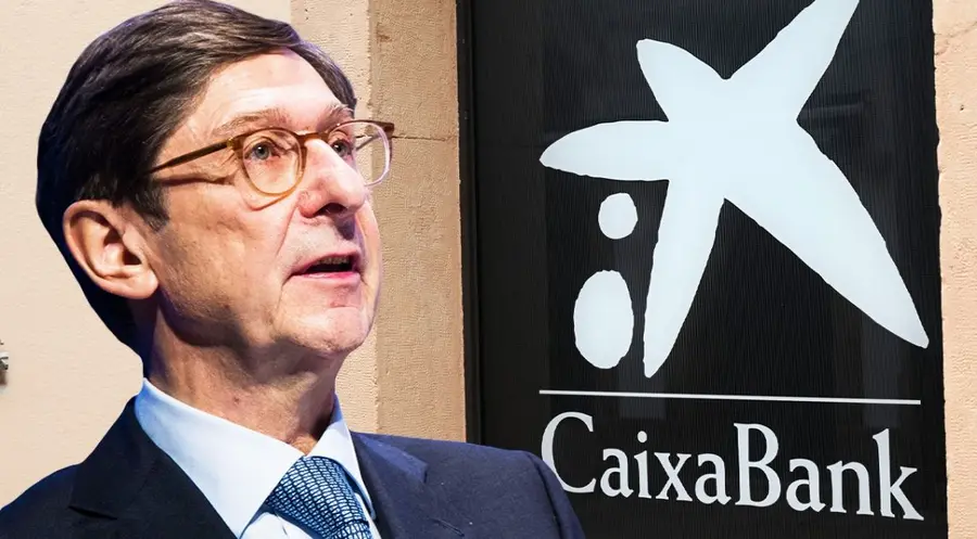 Las acciones de CaixaBank enfrentan un leve retroceso en la Bolsa de Madrid: Cotización de 3.77 euros por acción, una disminución del 1.00%. ¿Qué nos revelan los datos del índice Ibex 35? | FXMAG