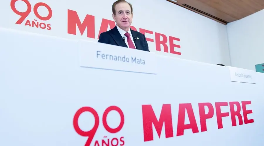 ¡Las acciones Mapfre arremeten con un 2.42% de subida en su arsenal! ¡Golpe tras golpe, semana tras semana, mes tras mes y trimestre tras trimestre, sus acciones siguen avanzando con furia en el campo de batalla bursátil! | FXMAG