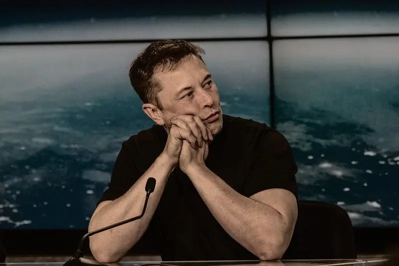 ¡Le cierran la boca a Elon Musk! El dueño de Tesla debe millones a JPMorgan | FXMAG
