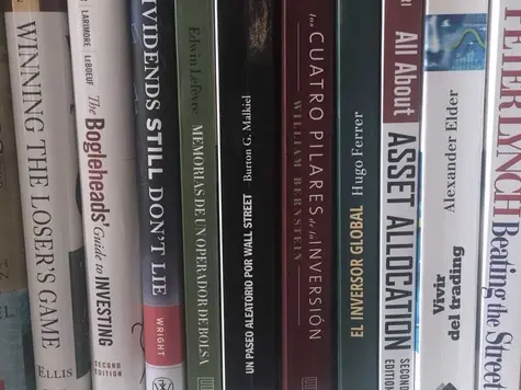 Mercado de valores: ¡Los 3 mejores libros de Bolsa! Información importante para el inversor, ¿qué debe saber todo trader? | FXMAG