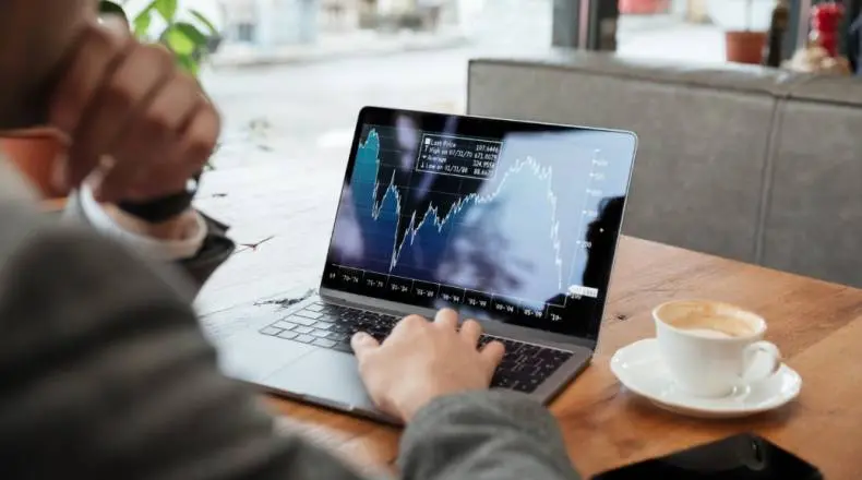 Mixed Signals: Services PMIs Hold Up, Fed Minutes Reveal Divergence, and AO World's Recovery Path