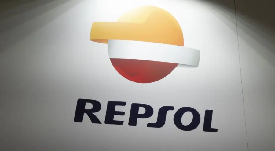 ¡Movimientos extremos en el Ibex 35! Las acciones Repsol sufren caídas (13.64 euros, 3.03%), Bankinter se hunde un 2.96% y las acciones Fluidra con devastador cierre de sesión (-8.80%) | FXMAG