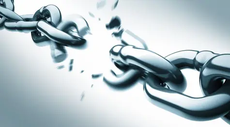 ¡No puede ser! El Ibex 35 cae a plomo... ¿Por qué han frenado las inversiones en BBVA e Iberdrola? | FXMAG