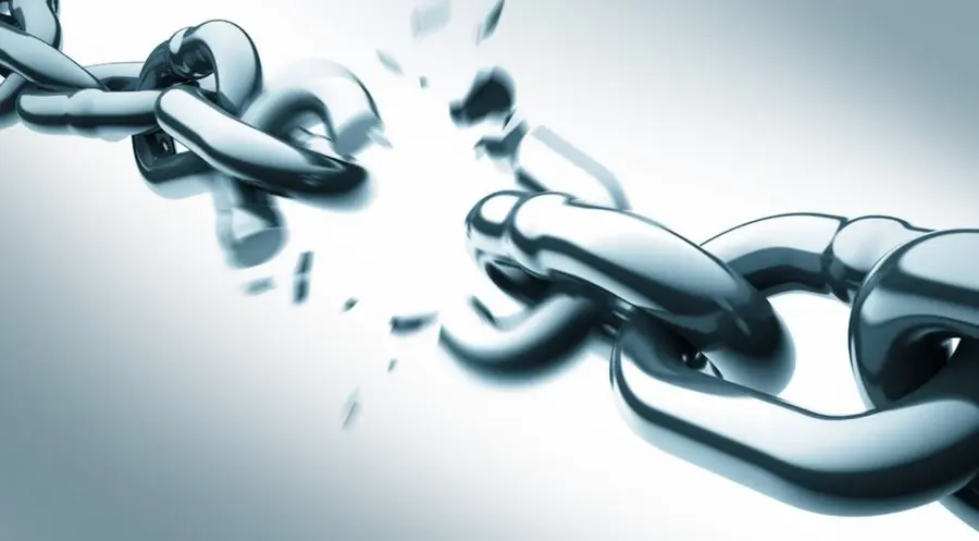 ¡No puede ser! El Ibex 35 cae a plomo... ¿Por qué han frenado las inversiones en BBVA e Iberdrola? | FXMAG