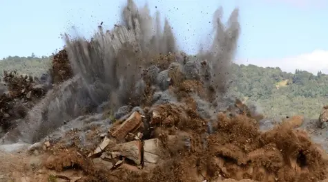 Noticias del Nasdaq 100, S&P 500 y DJ 30. ¡Prepárate! Se avecina una explosión de volatilidad en breve (precios de las acciones estadounidenses) | FXMAG