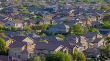 Half of the real estate sells for more than buyers want. In this region, a battle for every square meter of apartment continues