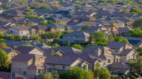 Half of the real estate sells for more than buyers want. In this region, a battle for every square meter of apartment continues